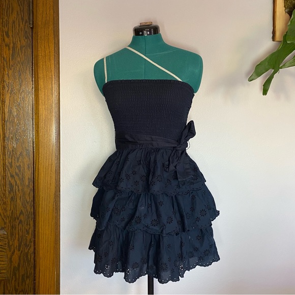 Hollister small shirred tiered navy blue dress. - Picture 2 of 3